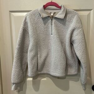 Banana Republic cream Sherpa quarter zip pullover, small